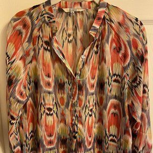 BB Dakota size small blouse